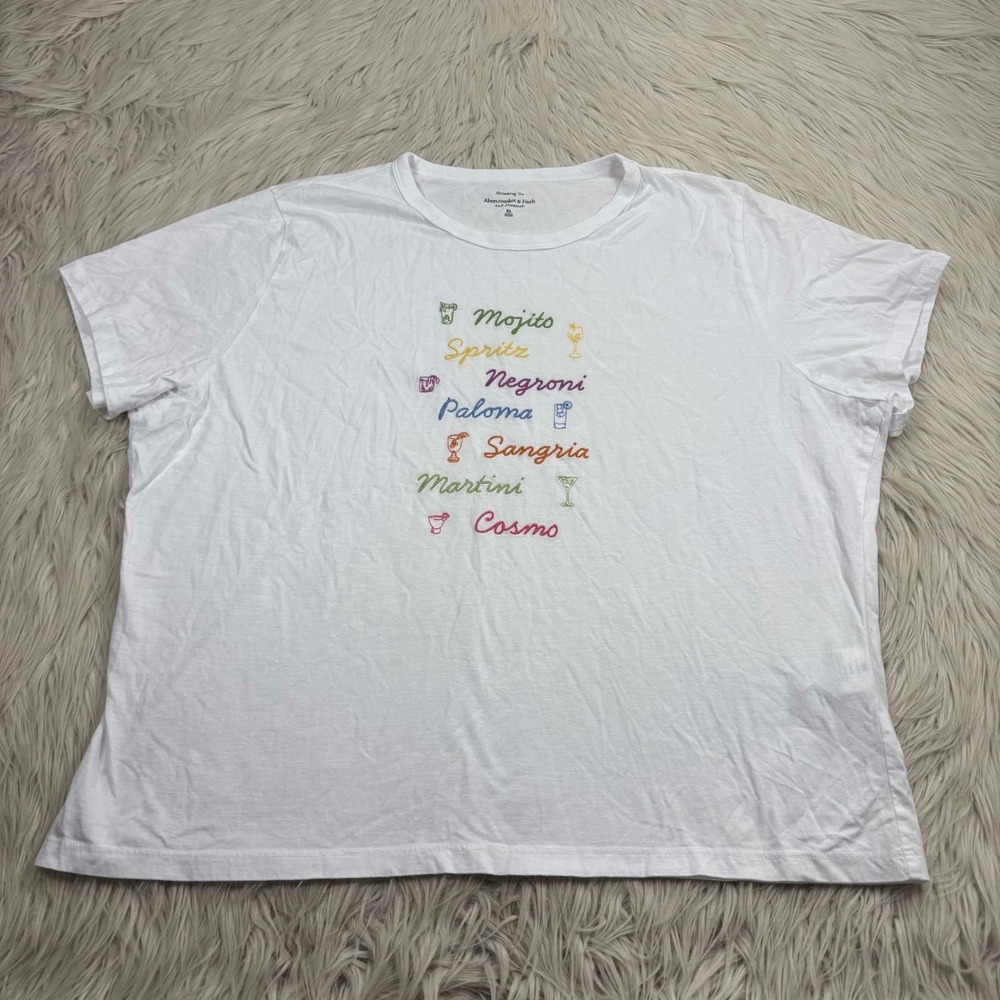 Abercrombie‎ & Fitch Women's XL White Embroidered Cocktail Skimming Tee